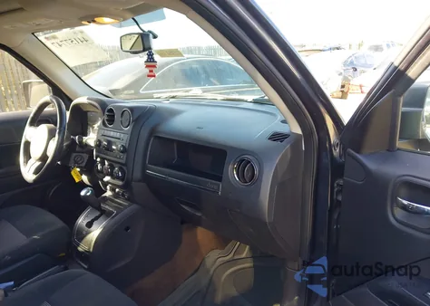 2014 Jeep Patriot Latitude из США, поврежденный, VIN 1C4NJRFBXED821106